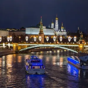 "Вечерняя Москва + Дискотека на теплоходе"