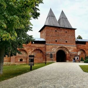 "Два Кремля: Зарайск и Коломна"